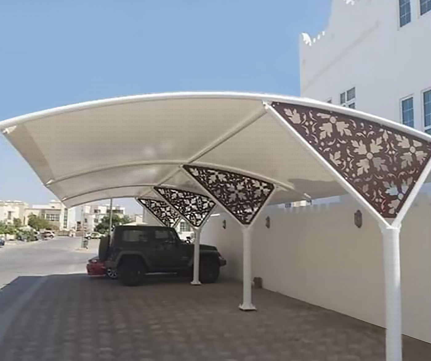 Multi-Car Porch